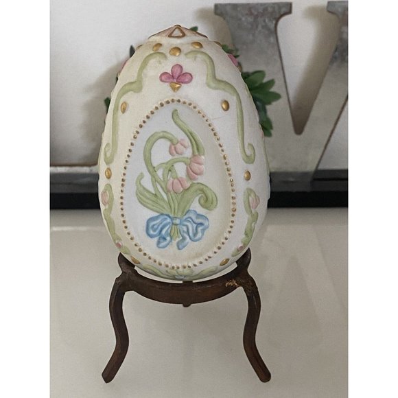 Cybis Floral Egg Franklin Mint Collectors Treasury with Stand 3" Vintage 1981 - Picture 14 of 16